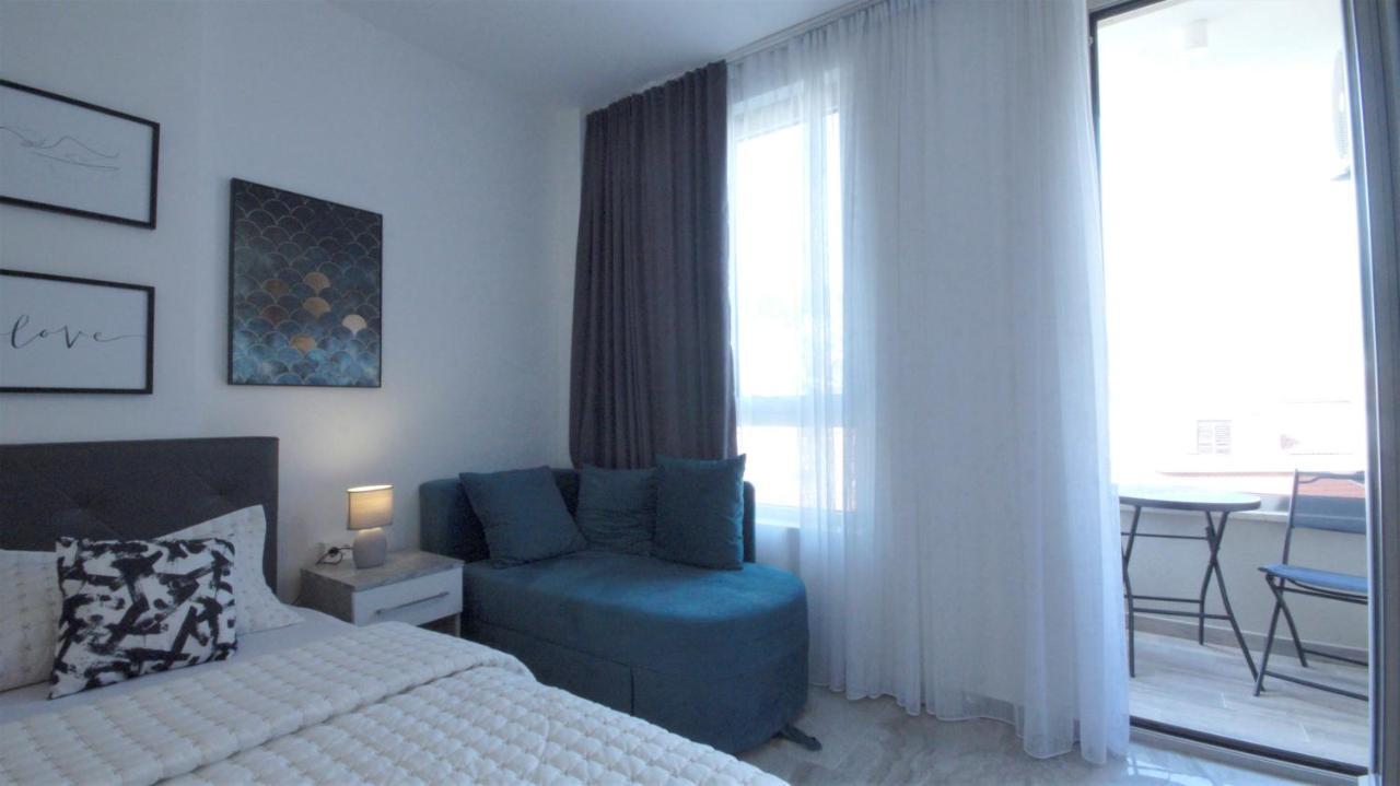 Mondi Azzurri Apartman Budva Kültér fotó