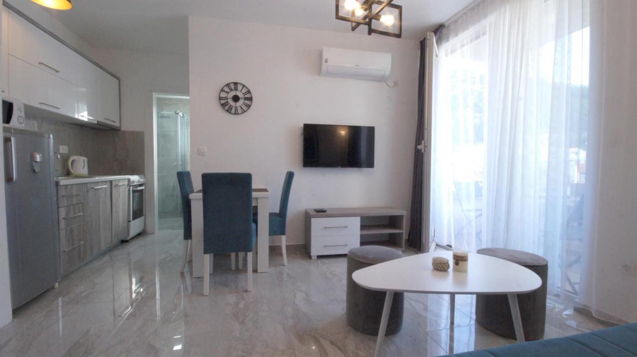 Mondi Azzurri Apartman Budva Kültér fotó